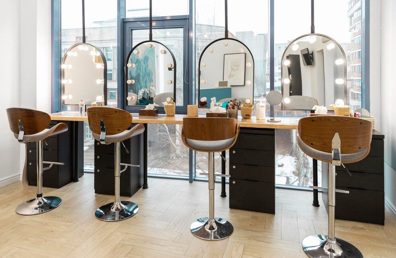 modern-beauty-salon-interior_23-2148910541